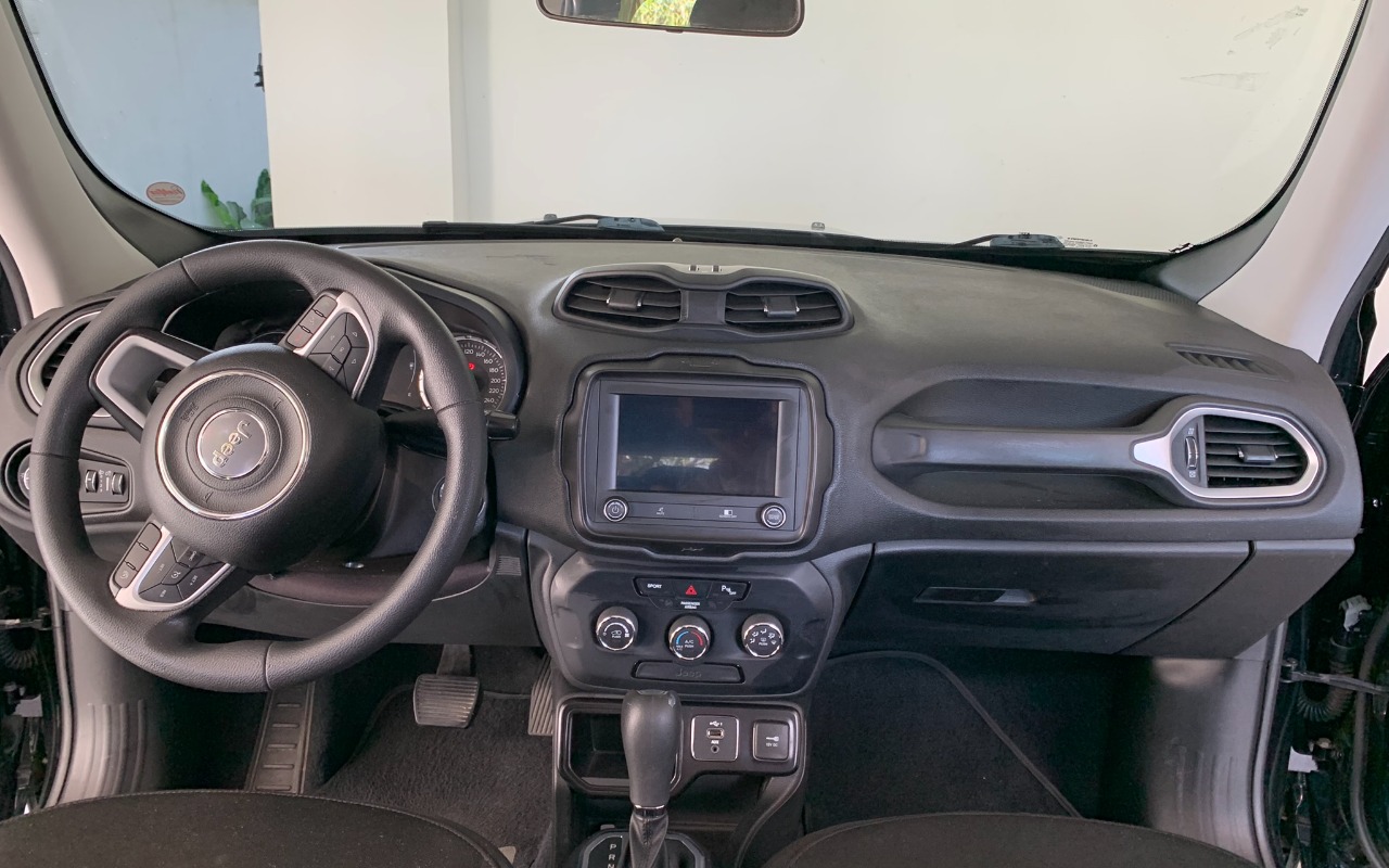 imagem-https://www.socarrao.com.br/sc-vehicle-images-prod/765288/1770128164509-renegade 04.JPEG